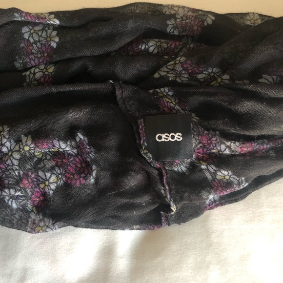 Infinity scarf - Picture 4 of 4